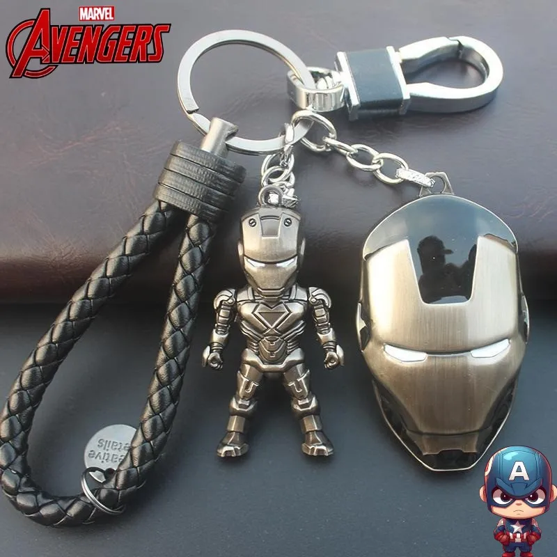 

New Marvel Series Iron Man Boys Fashion Trend Cool Creative Anime Peripheral Car Keychain Exquisite School Bag Pendant Gifts