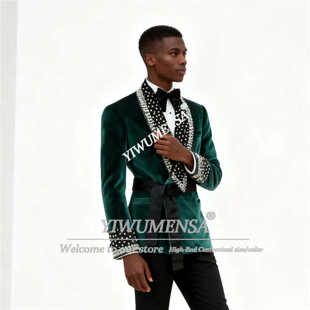 

Pearls Stones Velvet Wedding Suits For Men Slim Fit Jacket With Black Pants 2 Pieces Sets Groom Tuxedos Customized Ropa Hombre