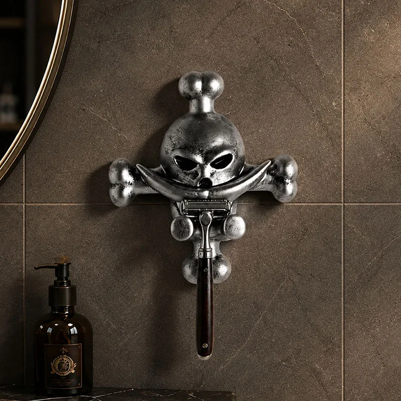 Pirate Skull Razor Holder Wall Mounted Resin Shaving Stand Vintage Gothic Bathroom Organizer Hook for Men Bathroom Decor Gift
