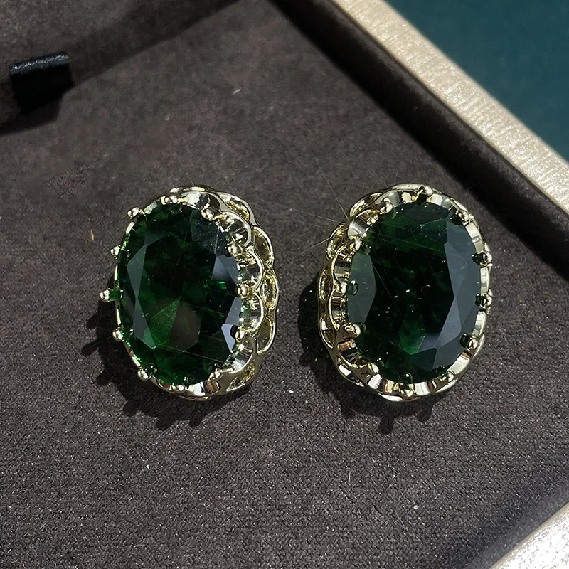 European and American Retro French Cake Edge Emerald Oval Zircon Temperament Earrings Hong Kong Style Jewelry For Women