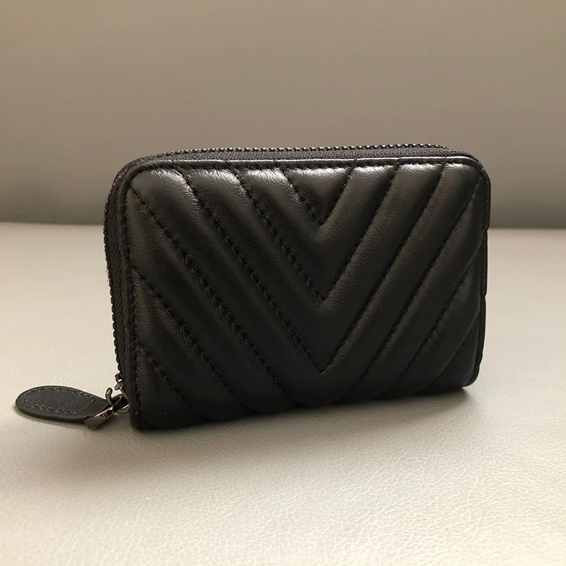 Fashion Women's Wallet Large Capacity Multi-Funtion V Line Design Premium Genuine Leather Card Holder Elegant Trendy Stylish New