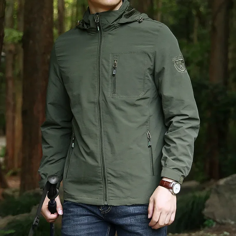 

Men's Windbreaker Jackets Waterproof Windshield Jacket Men Climbing Hooded Water Proof Wind Breaker Casual Coat Male 2024 Autumn