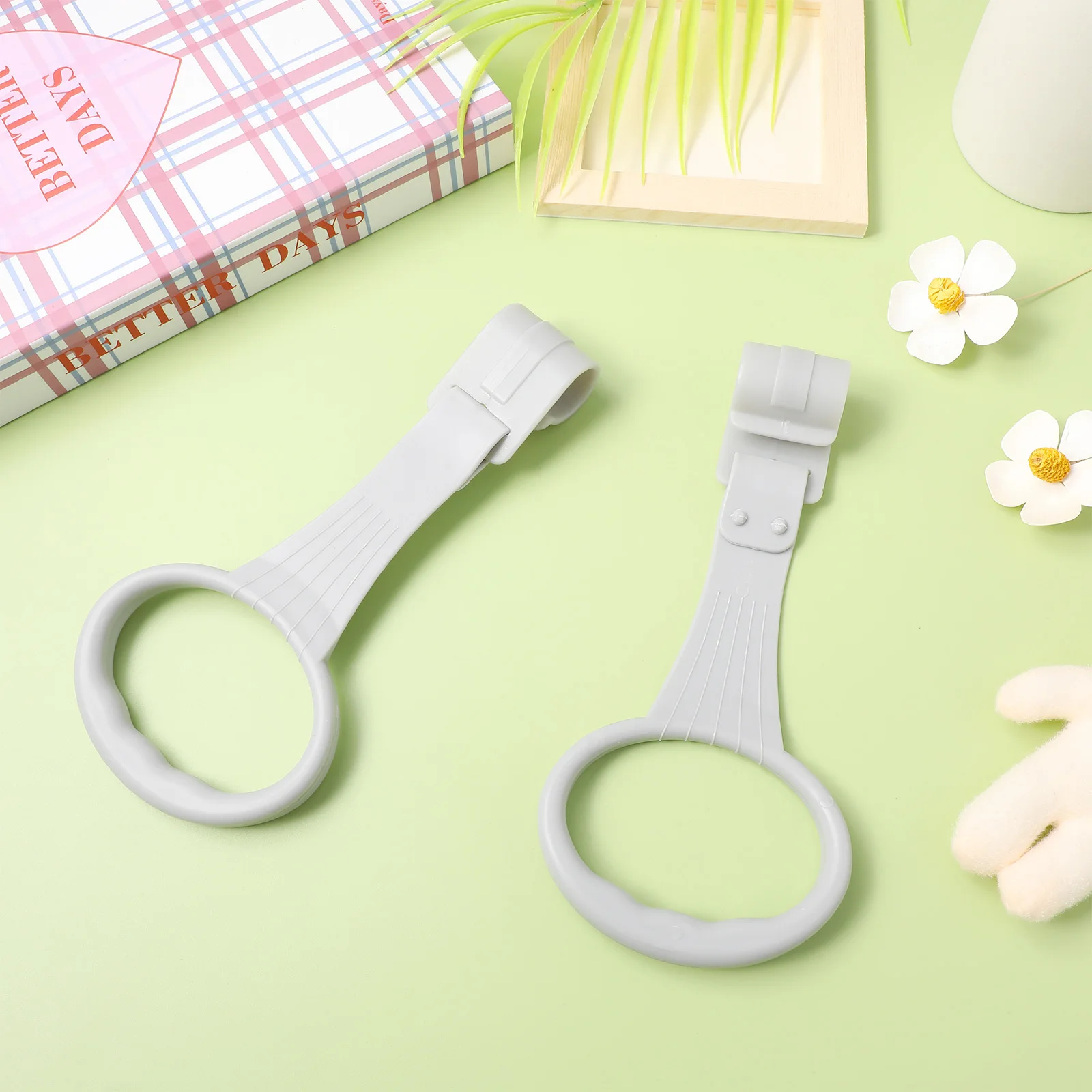 

1Pair Baby Crib Pull Rings Durable Walking Exercise Helper Smooth Edges Safe Design Bright Colors Baby Pull Up Rings