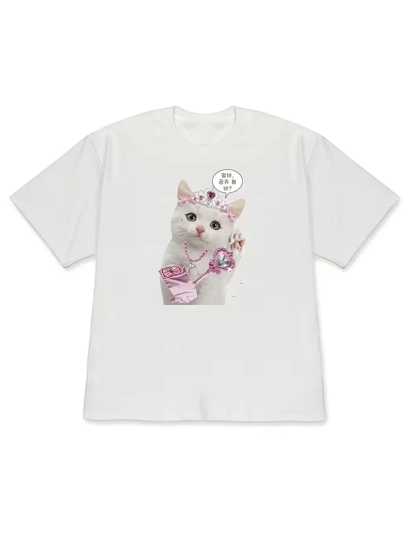 Cute Princess Cat Graphic Women's T-Shirt, Casual Short SleeveTop,Trendy Kitten Print Summer Daily Wear Loose Fit Streetwear Tee