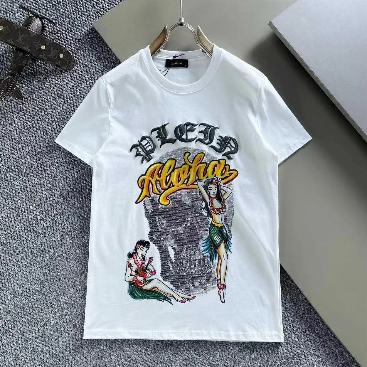 Alex Plein Skulls Rhinestones Men\'s Fashion Clothing Couple Streetwear 2023 Summer Round Neck Short Sleeve Cotton Casual Tshirt