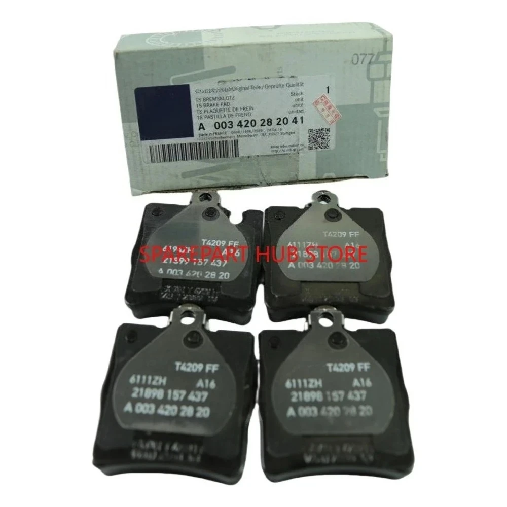 

OEM A0024205220 A0034202820 A0034205220 A0054201920 Rear Brake Pad Set For Mercedes Benz W203 W209 W171 C230 C350 CLK350 SLK320
