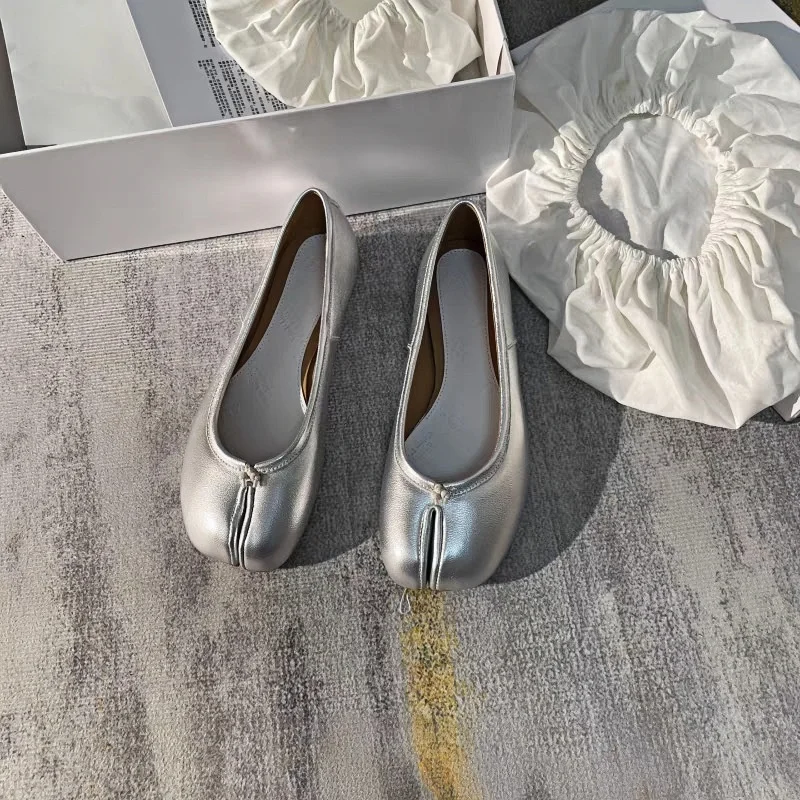 Women's Silver Metallic Ballet Flats Shoes Unique Tabi Toe Separated Design Slip - On Elegant Casual Daily Ladies Shllow Shoes