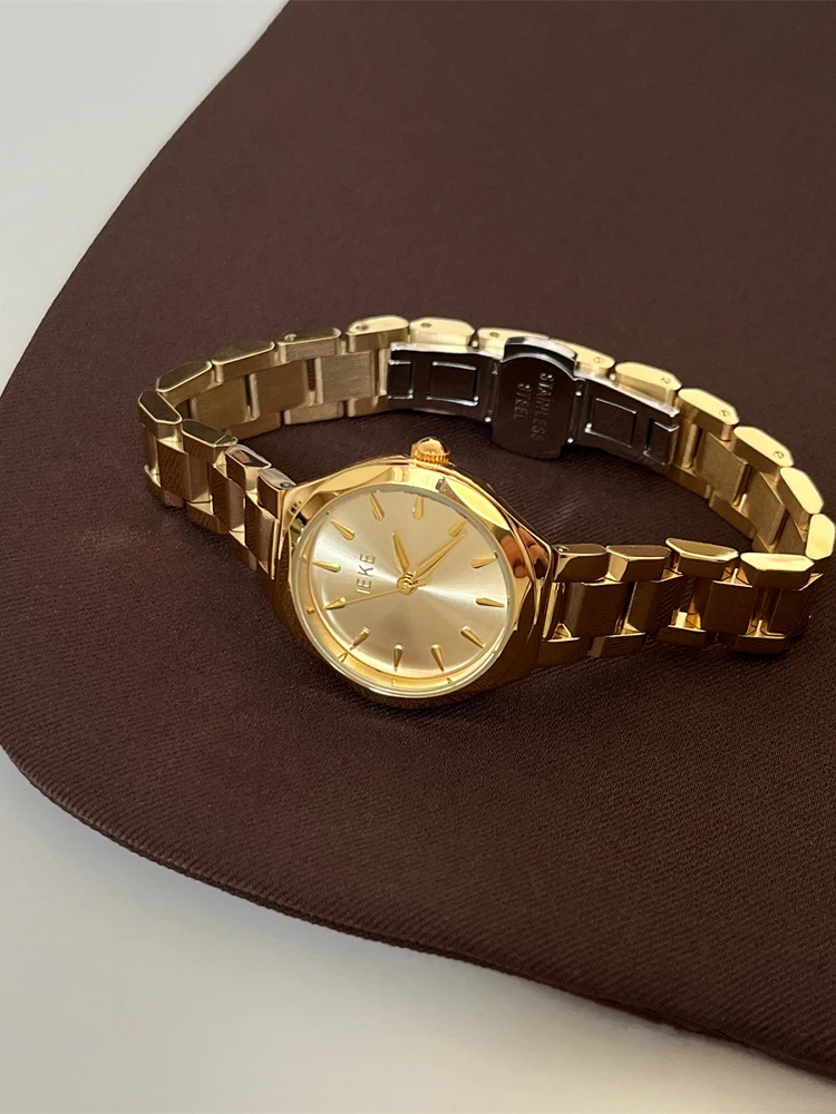 Korean Style British Style High-End Steel Watch For WomenVersatile And Elegant Analog WatchSuitable For Women Unique Wristwatch.