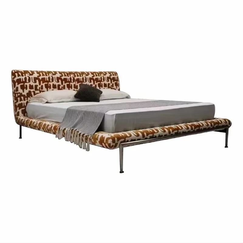 

Minimal light luxury, high-end master bedroom bed, fabric rice bed designer, small apartment atmosphere