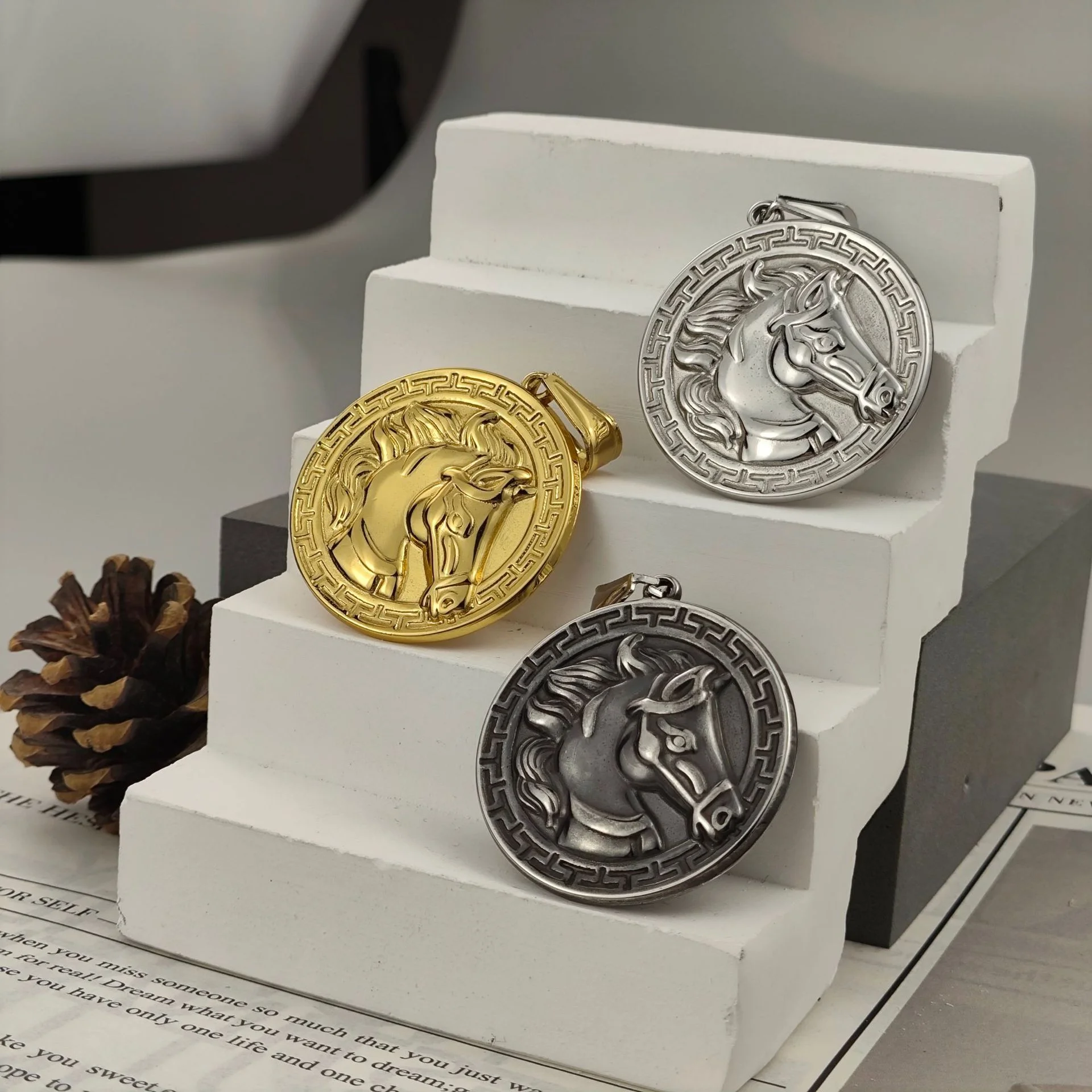 `Men Horse Head Medallion Pendant Necklace 316L Stainless Steel Gold Plated Vintage Greek Key Border Animal Retro Jewelry for Ma
