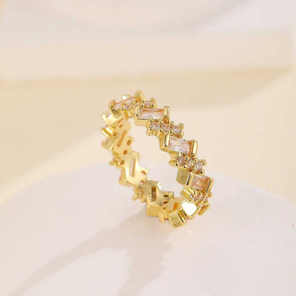 تصميم الأزياء المتخصصة الراقية سوبر فلاش الزركون المرأة المفتوحة السبابة البنصر النمط البارد