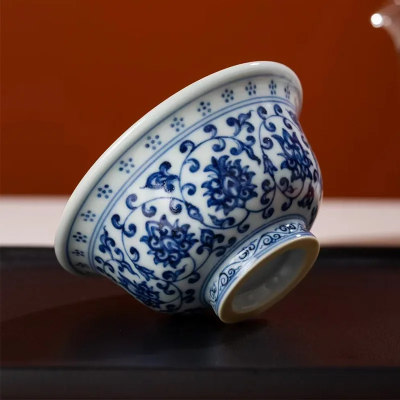 

Hand Painted Blue and White Twine Pressure Bottle Chinese High-End Single Cup Guest with inside Tea Set Gift Box Jingdezhen