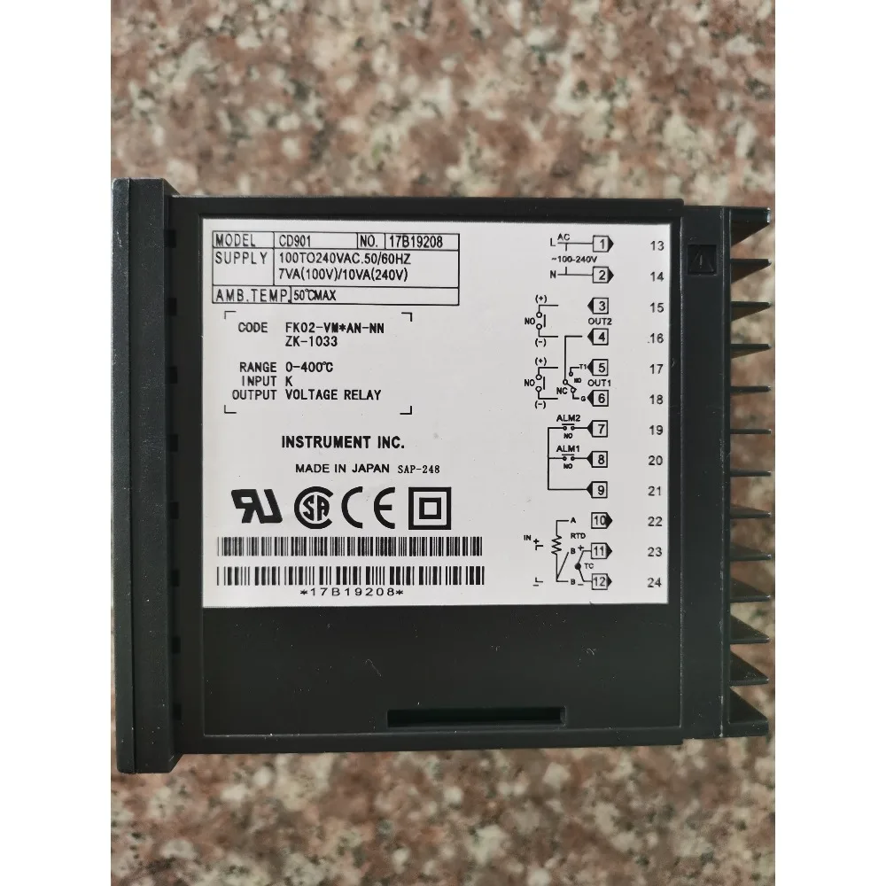 New intelligent PID temperature control instrument CD901FK02-MM * AN-NN (96 × 96mm) upper and lower limit constant temperature