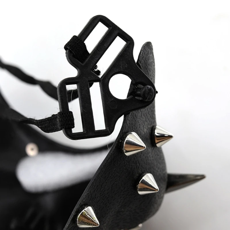 Masquerade Mask Rivet Righestones Masque Masque Masque pour femmes Men Halloween Cosplay Costumes Masquerade Accessoires