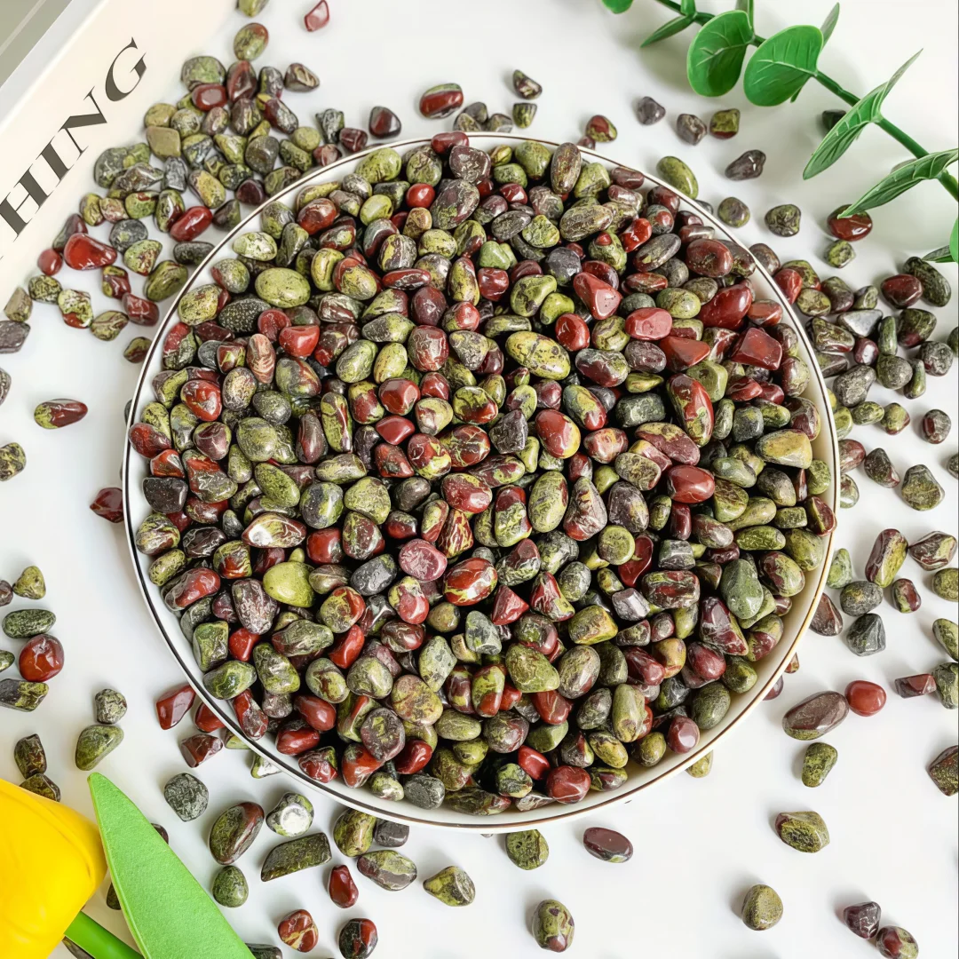 Natural Dragon Blood Jasper Crystal Gravel Stone, for Jewelry Making, Garden Decoration, Fish Tank Decorative Stone, Home Decor