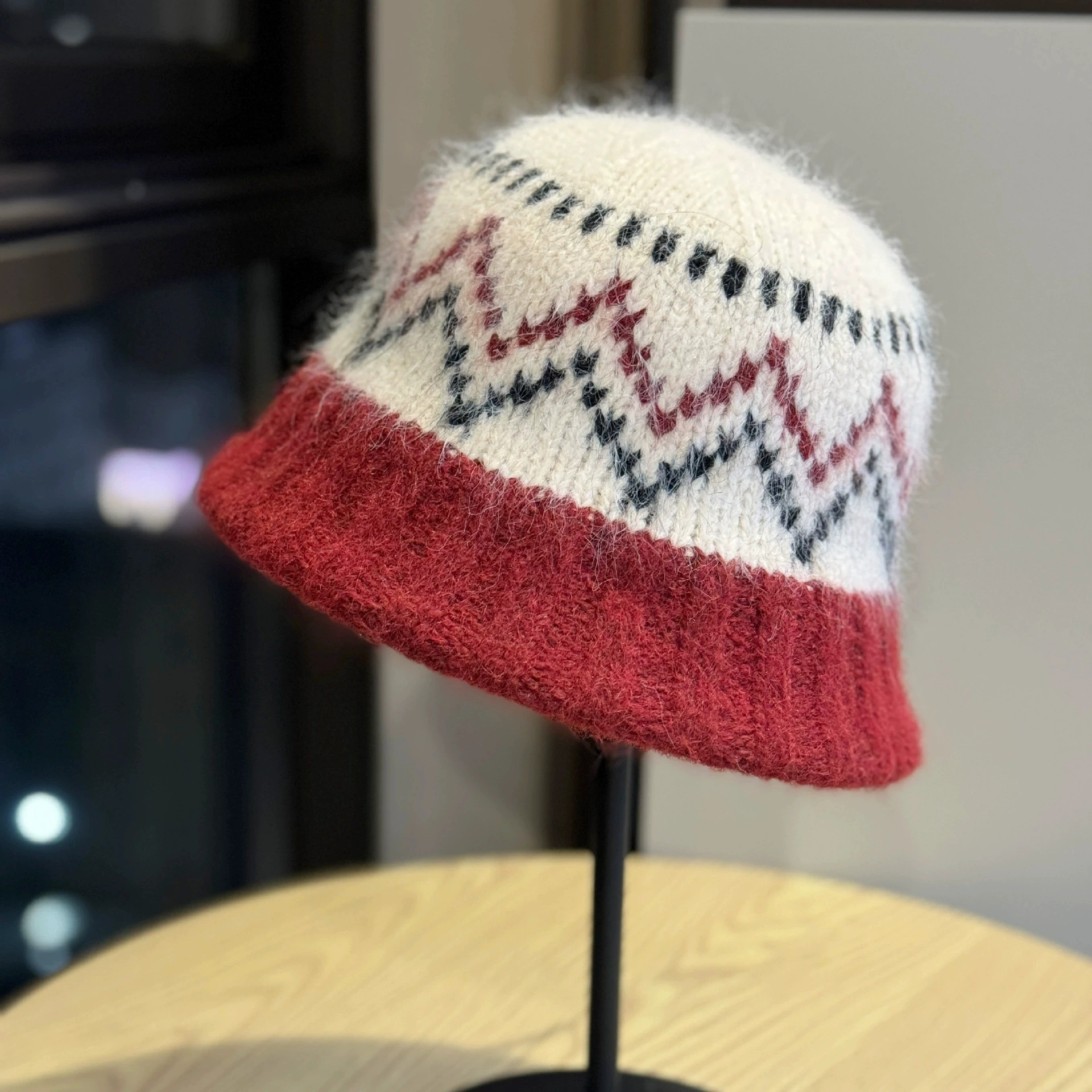 Neue Gestrickte Fischer Hut für Frauen Winter Warme Mütze Fair Isle Stil Koreanische Ohr-Schutz Woolen Hut Große Kopfumfang – Detail 9