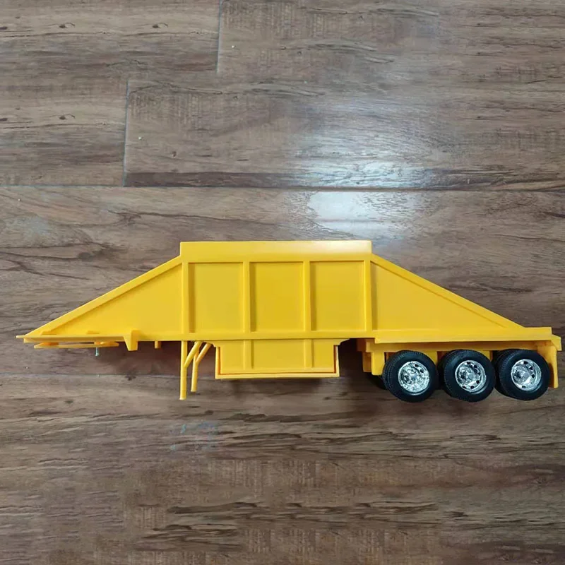 1:32 Car Model Accessories Trailer Accessories Truck Parts Modified Car Compartment 1:32 Truck Head with 38cm Long Decoration