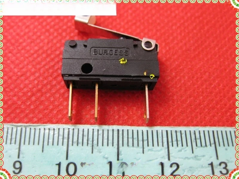 10PCS   Imported micro switch V4NCT9 long flat foot with one normally closed and one normally open