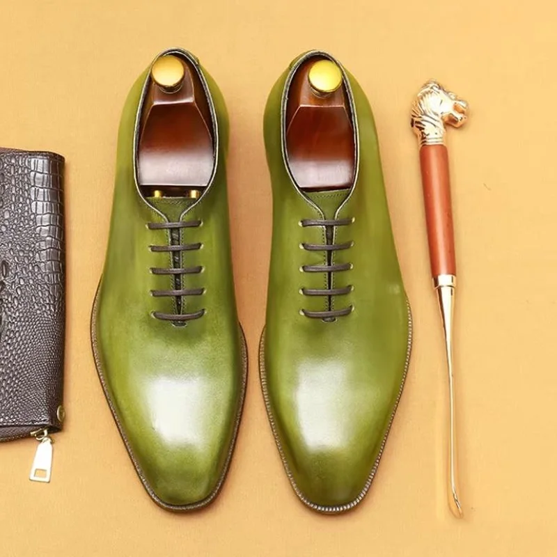 Men Mirror Face Oxfords Shoes Luxury Designer Formal Shoes Patent Leather Pointed Shoes Lace-Up Business Dress Green Mocasines