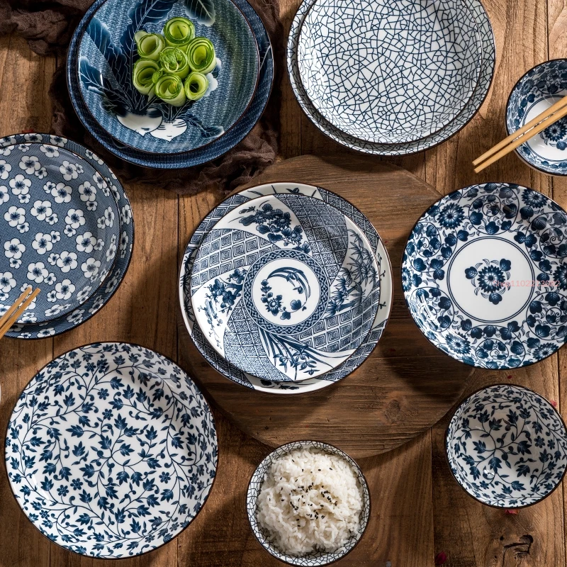 

Blue and White Porcelain Bowl Set Underglaze Color Household 4.5 Inch Rice Bowl Retro Gift Box Decoration Tableware