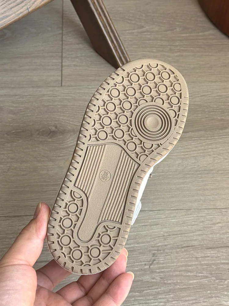 Kinder-Freizeitschuhe Vielseitige Weichsohlen-Sportschuhe für Jungen und Mädchen im Koreanischen Stil 2026 Brandneue Kinder-Laufschuhe Rutschfest – Detail 21