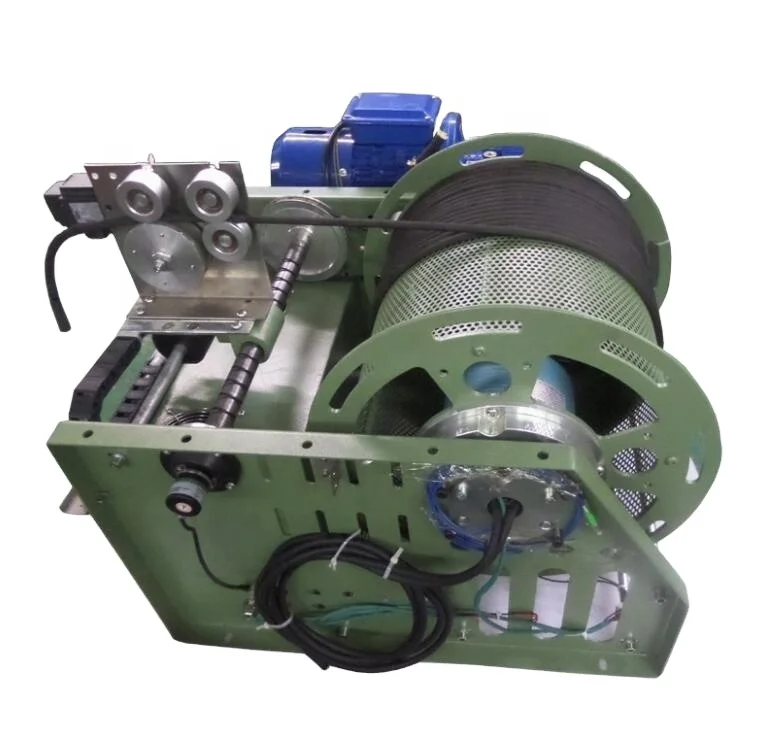 Automatic Cable Reels Simultaneously Rotate To Transmit Optical And Current Signals