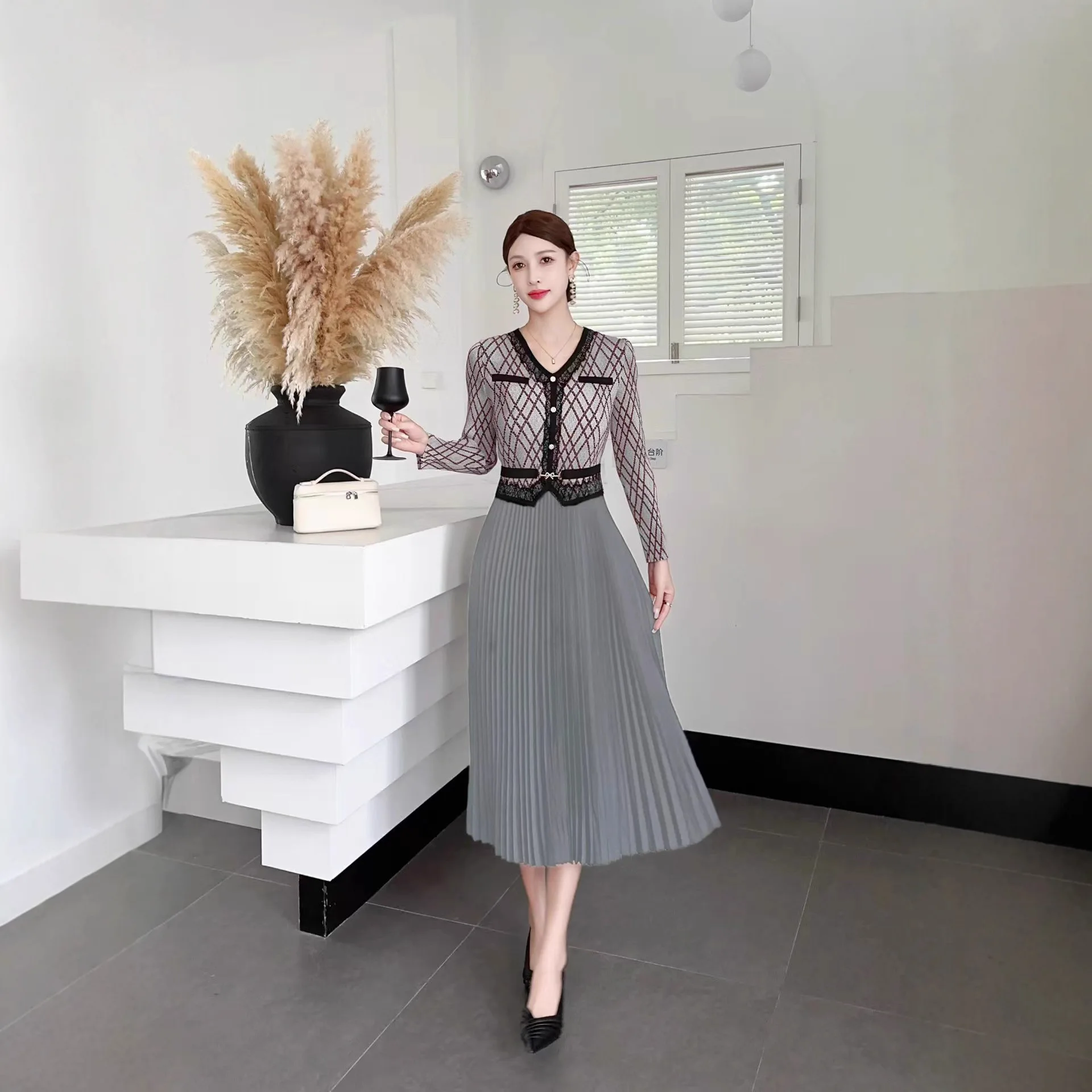 Miyake Plus Size Dress 2025 New Fashionable Ruffles Round Neck Slimming Dress Medium-Length Pleated Skirt for Plus Size Women