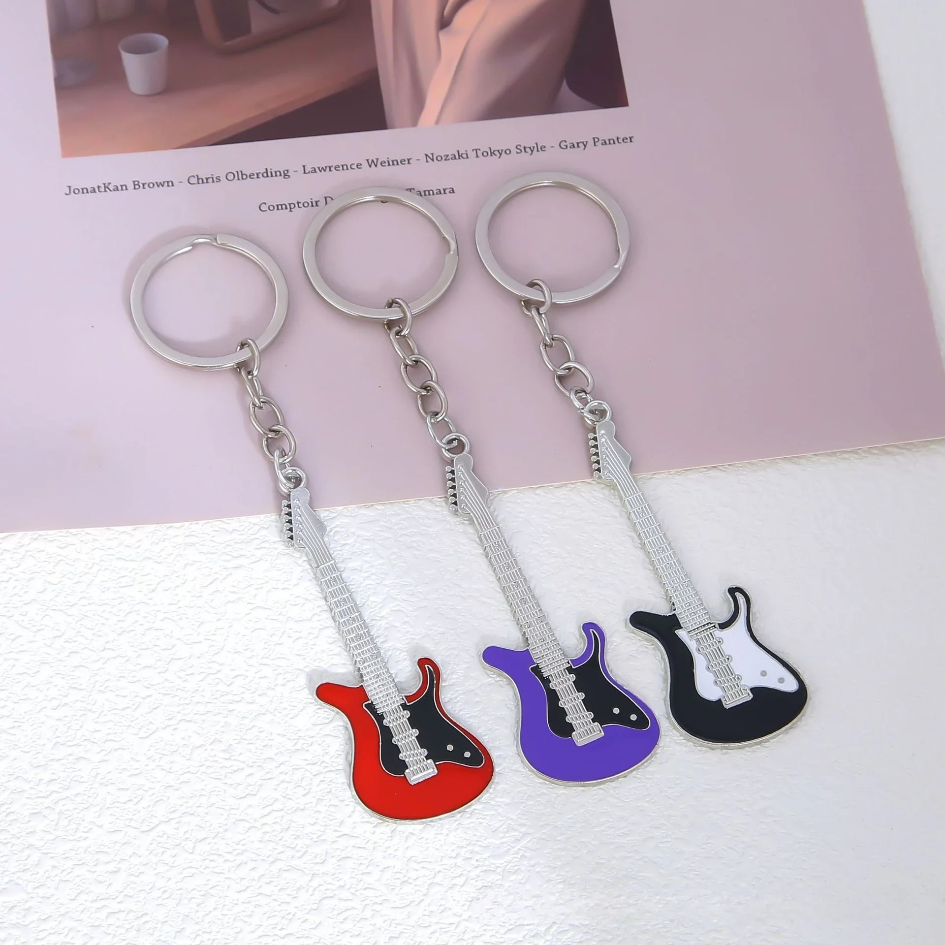 Car Key Rings Guitar Mini Simulation Electric Ji Accessories Musical Instrument Pendant Activity Gift Bag Pendant Metal Keychain