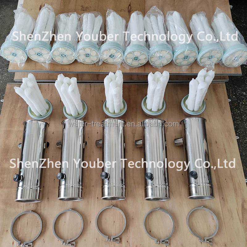 مصنع تنقية المياه ذو التدفق الكبير PVDF غشاء الترشيح الفائق قابل للغسل UF تصفية المياه آلة مياه الشرب مع السكن