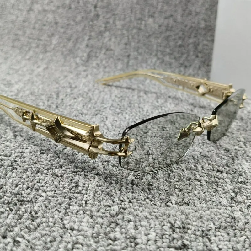 2026 Korea Lightweight Titanium Gm Frameless Rimless Sunglasses Women Gothic Thorn Metal Carving UV400 Outdoor Driving Sun Shade