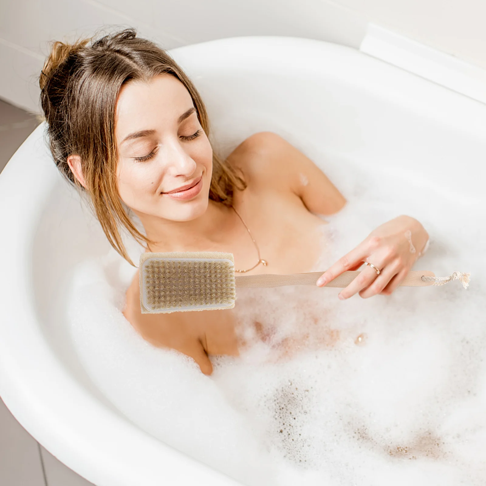

Long Handle Wooden Body Brush Double Sided Natural Bristle Bath Scrubber for Exfoliation Deep Cleaning Spa Back Massage Tool