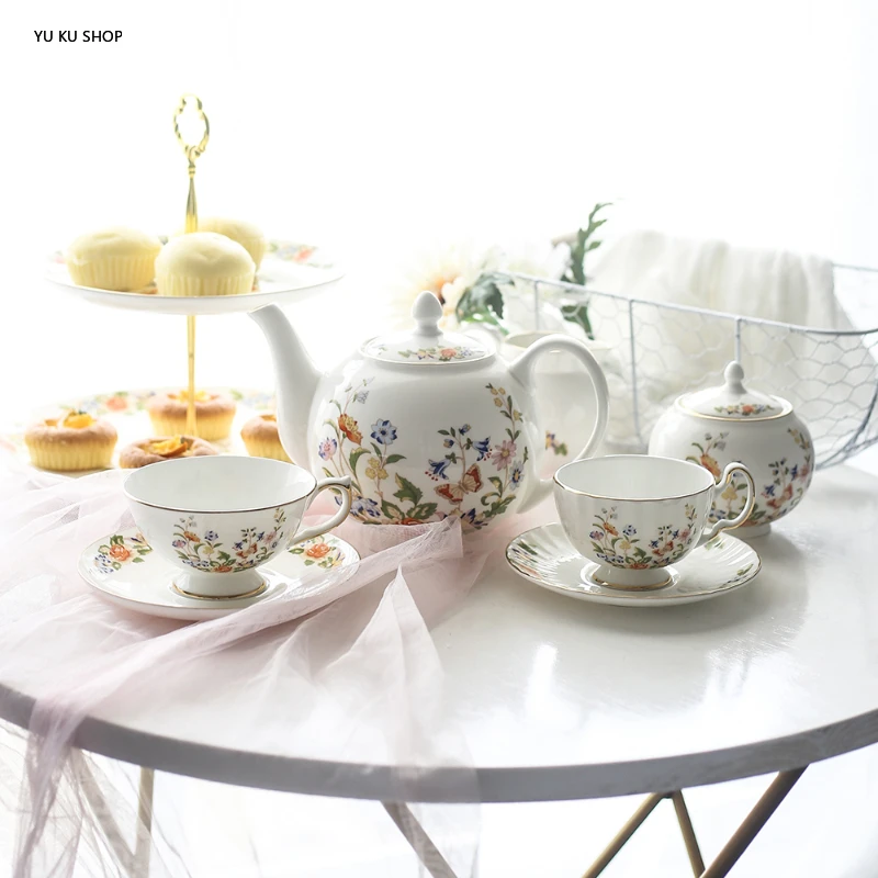 

English Afternoon Tea Set Bone China Coffee Cup Saucer Pot Black Tea Cup Teapot High-end Gift Creative Gift Espresso Accesorios