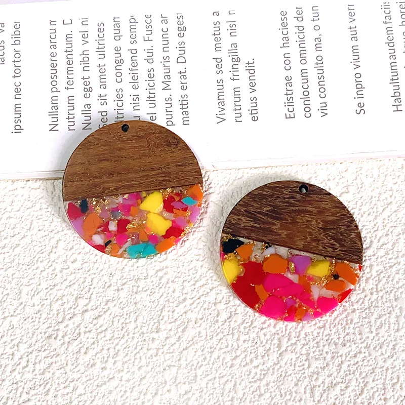 2pcs Colorful Retro Splice Earring Charms Wooden Resin Hollow Round Pendants For Necklace Keychain Bohemia Jewelry DIY Make