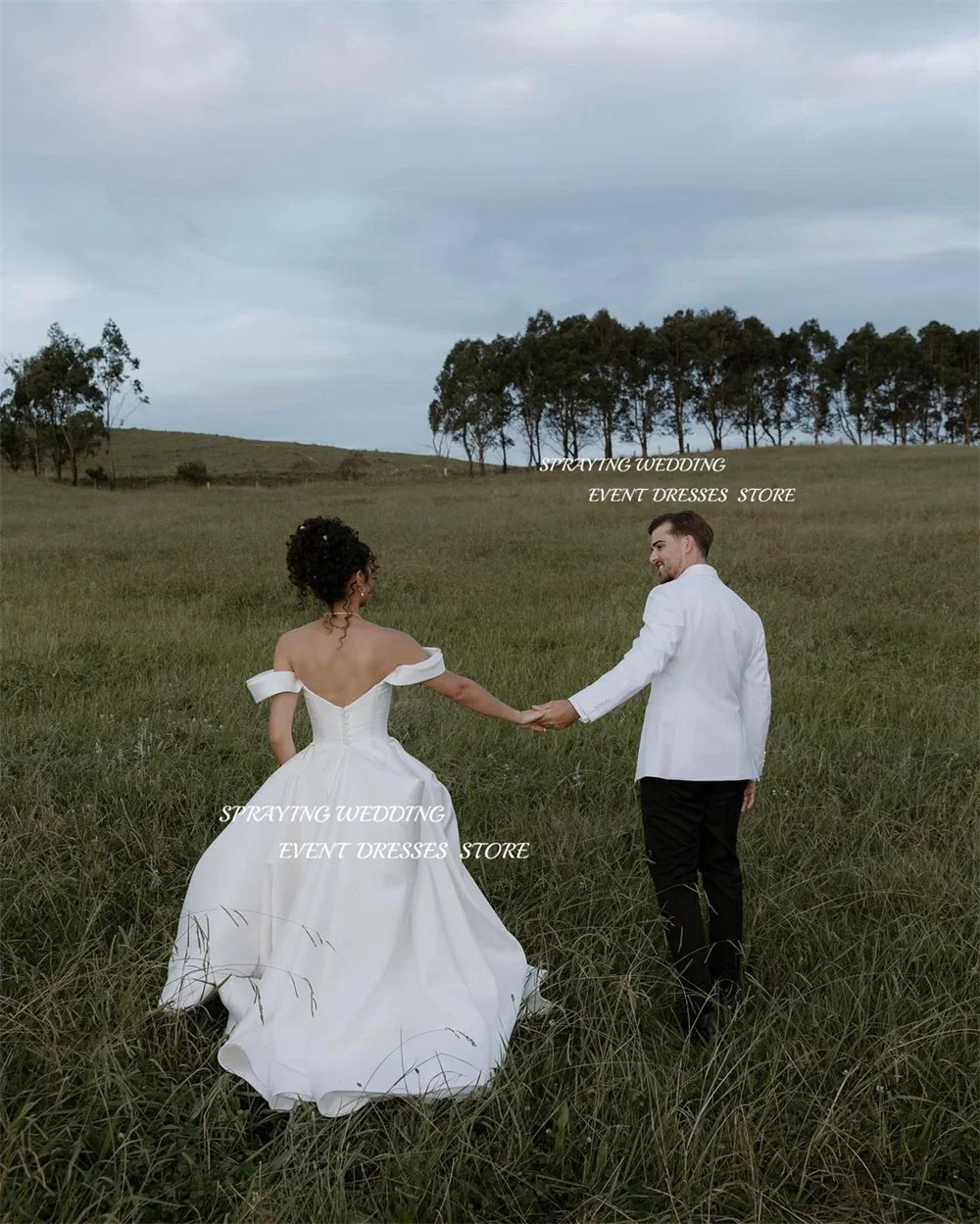 SPRAYING Simple White Strapless Satin Wedding Dresses Floor-Length Long Bridal Gown Side High Slit Photo Shoot Wedding Robe