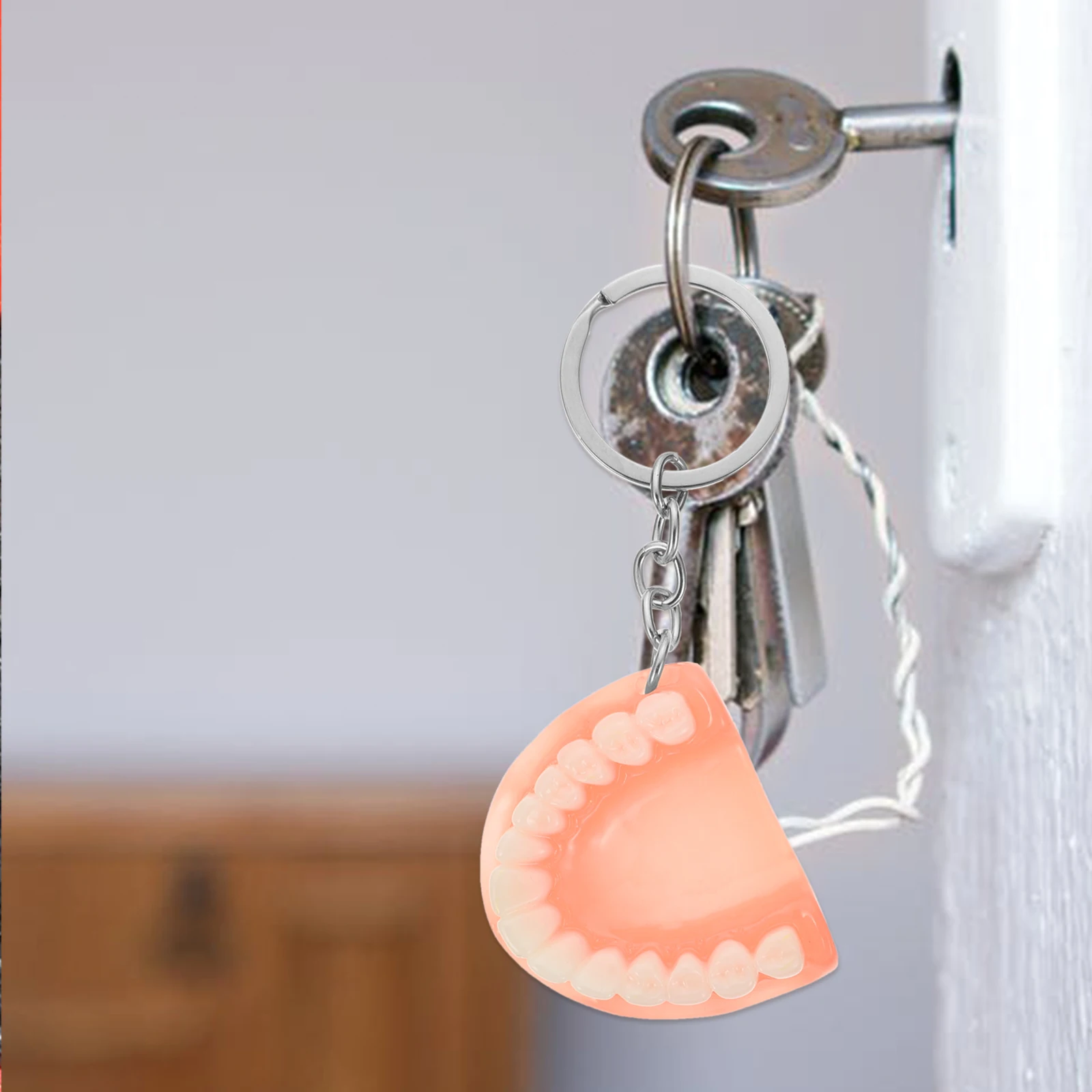 

Denture Keychain Red Resin Flipper Teeth Key Ring Pendant Charm Handbag Party Novelty Halloween Gifts Decor Accessories