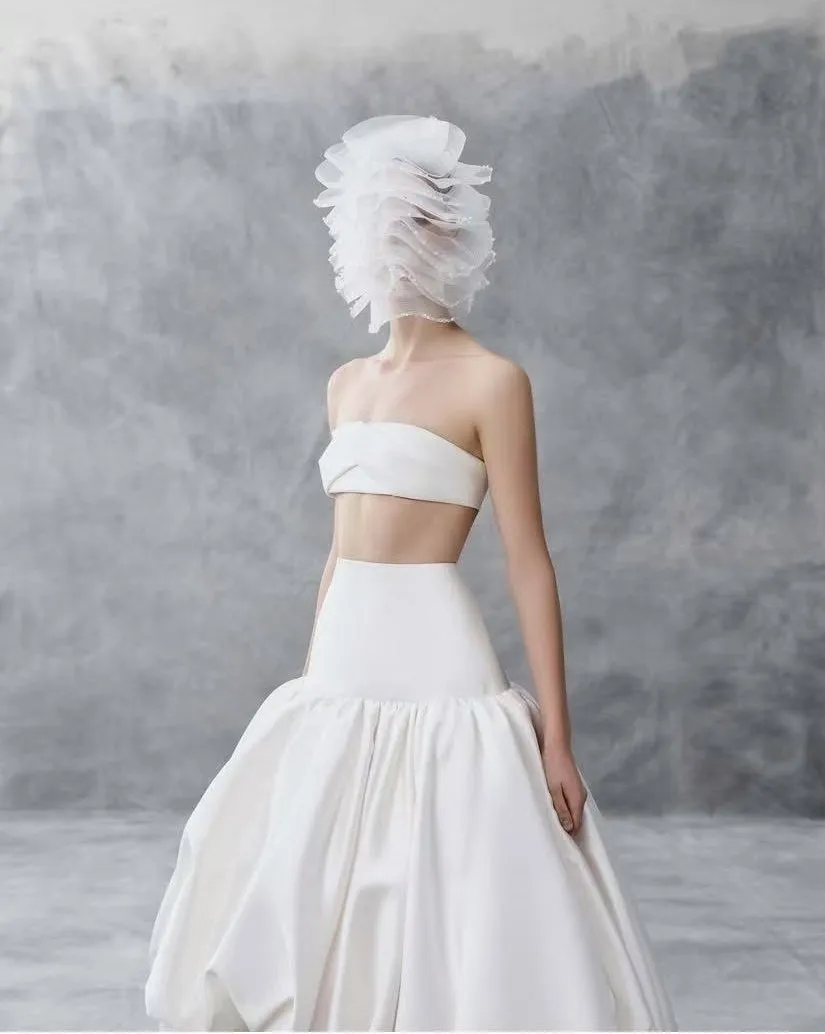 2 ピースブライダルドレスタフタフリル高低ウェディングパーティードレスシャーリングバックレスオフショルダーブライダル衣装カスタムメイド