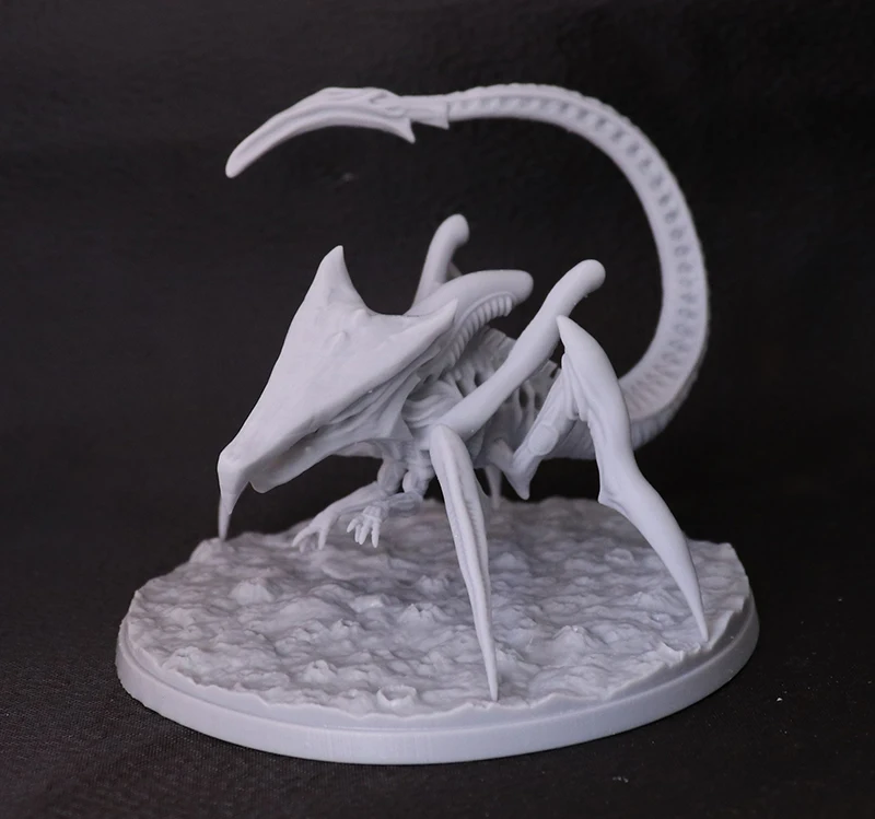 50mm 60mm Resin Model Kits Alien Insect Figure Unpainted No Color DW-096