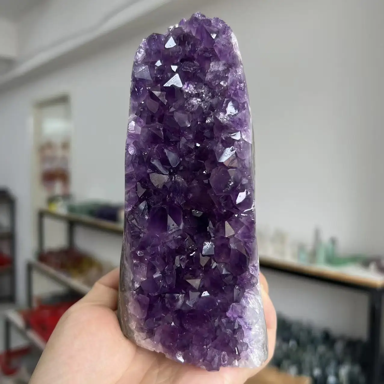 

782g 13.4cm Natural Uruguay Dream Amethyst Quartz Crystal Cluster stand