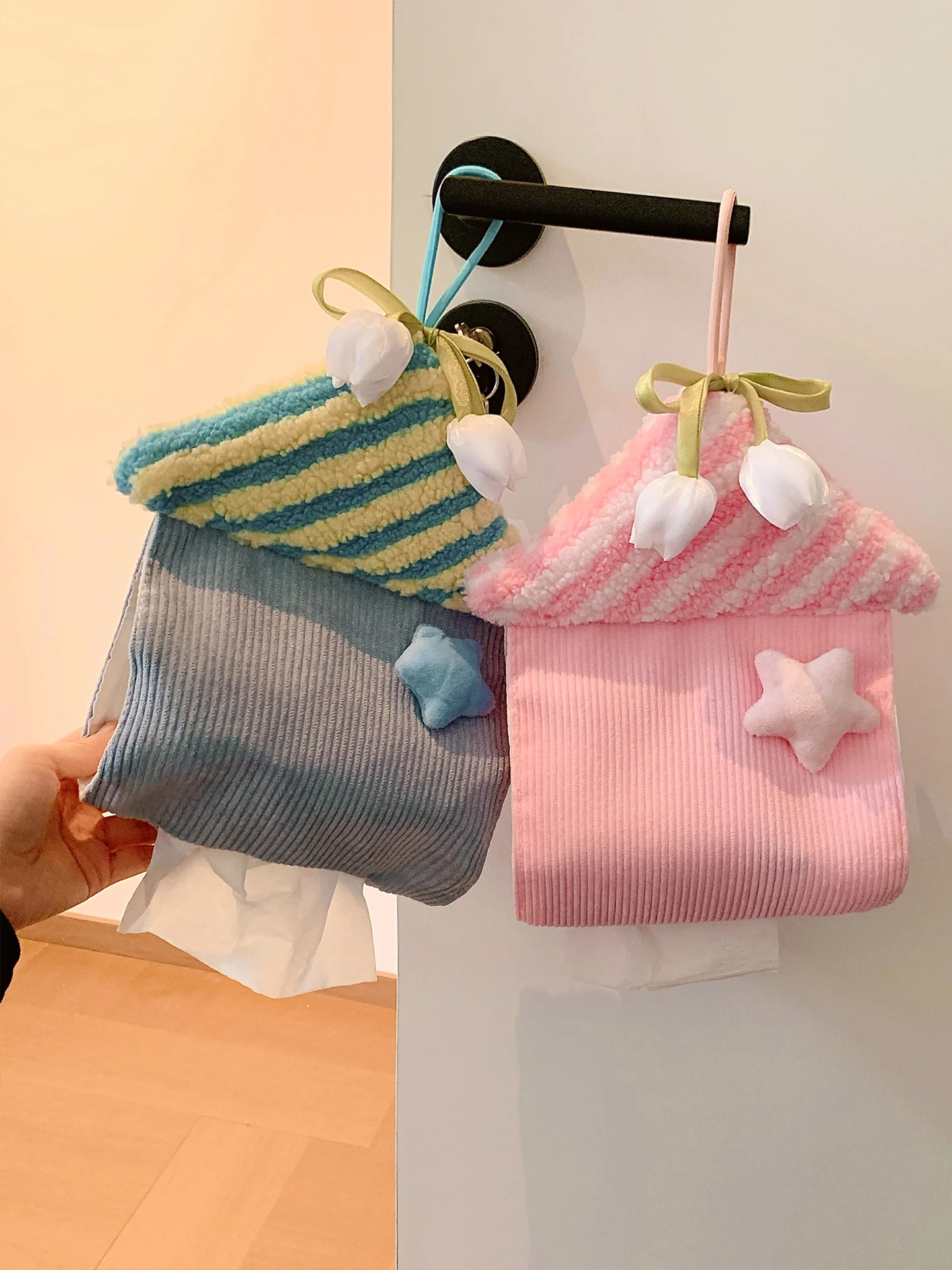 

Креативная подвесная коробка для салфеток в виде дома, милый тканевый держатель для салфеток Batoom Dstring, автомобильная сумка для салфеток, настенный органайзер для хранения