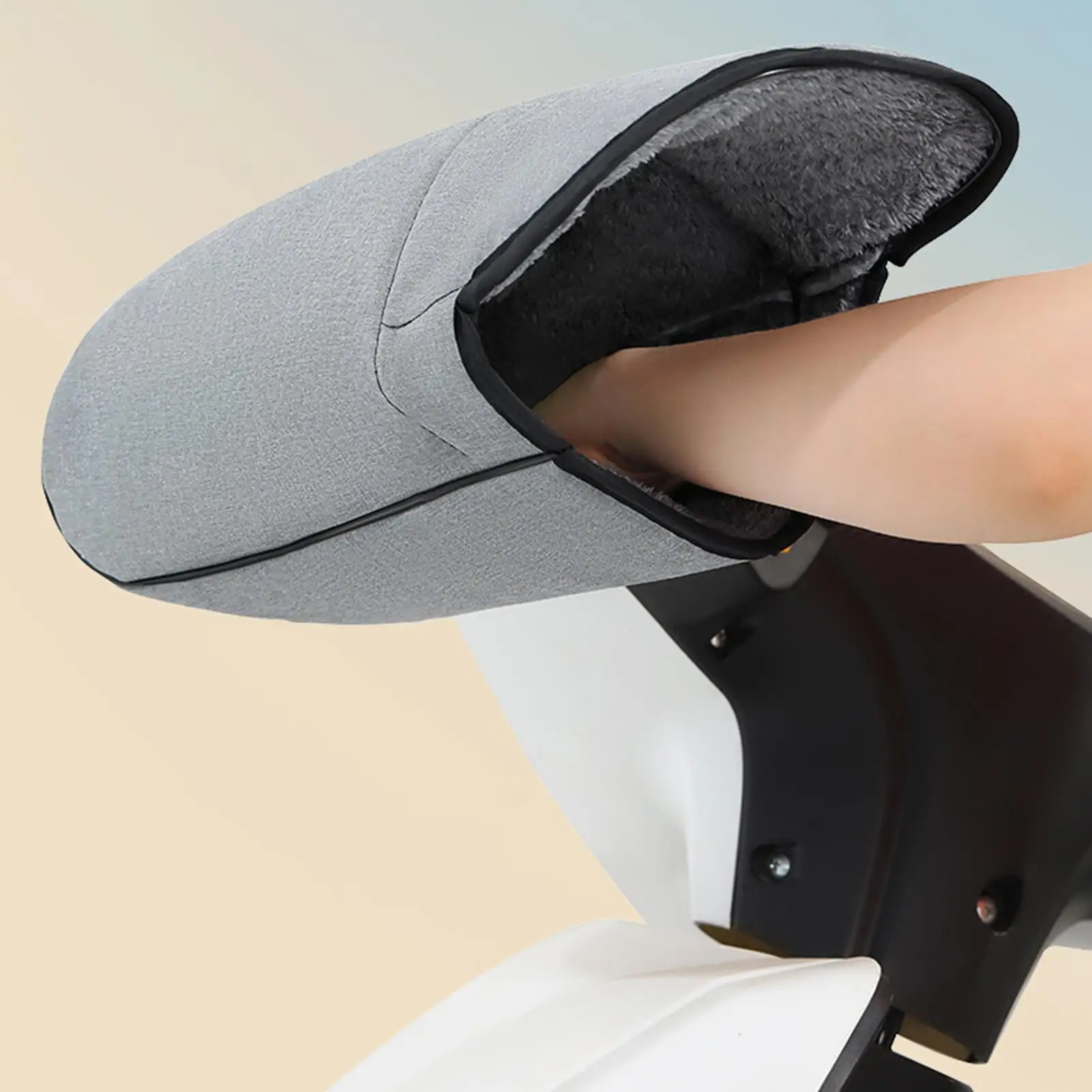 

Scooter Handlebar Covers Comfortable Waterproof Windproof Snowmobile Handlebar Mittens Hand Guard For Women Winter Cold Weather