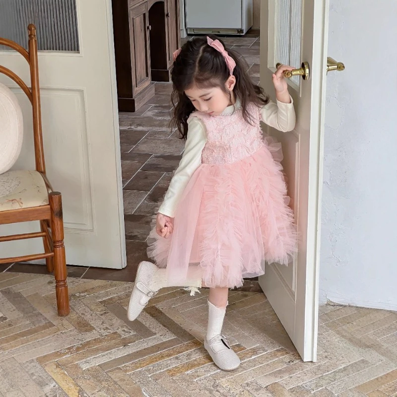 

2025 New Mesh Feather Pearl Collar Splicing Lace Solid Color Banquet Dress Tank Top Skirt and Bottom Shirt Two Piece Set