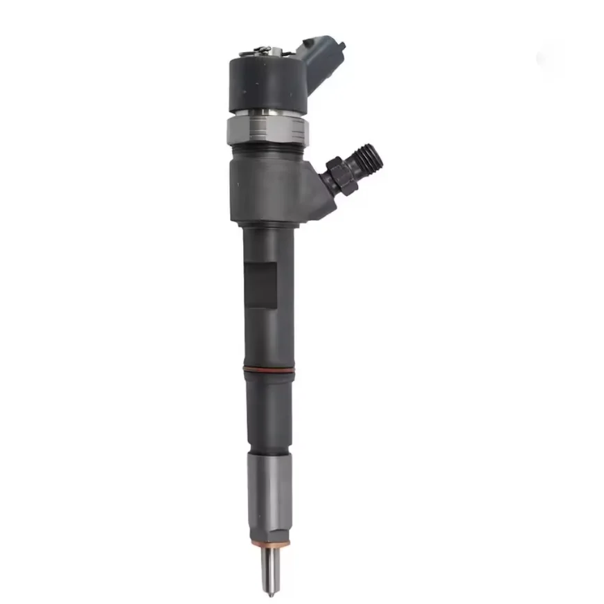 4pcs/lot Common rail diesel fuel injetor 0445110592, for MAXUS engine, for Nozzle DLLA158SN638, for control valve F00VC01368