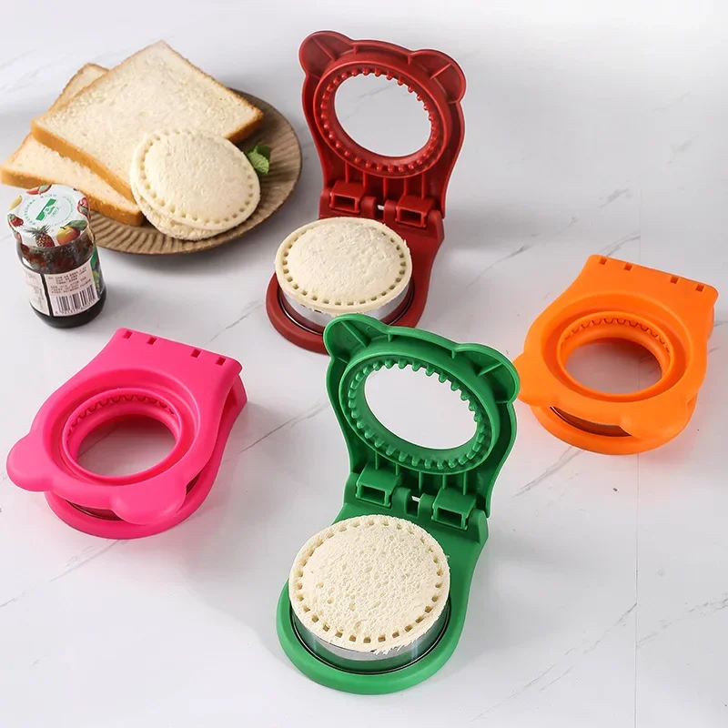 Round Pocket Sandwich Cutters  Mould Food Toast Bread Mold  Cute Baking Set Lunch Interesting Kitchen Accessories for Kids