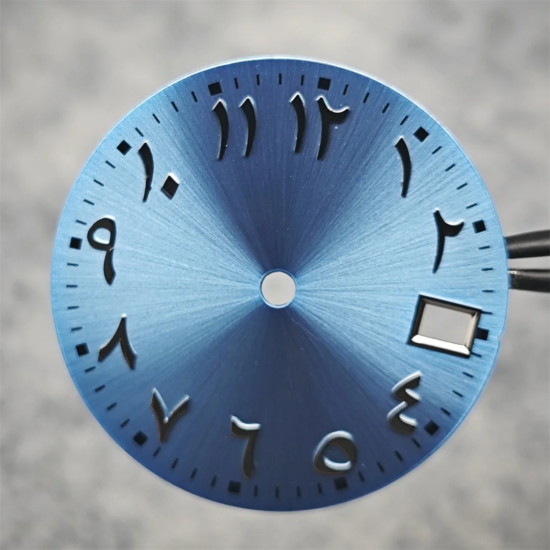 28.5mm Watch Dial Arabic Numeral with Single Calendar Watch Faces Watch Accessories for NH70 / NH35 / NH36 Movements
