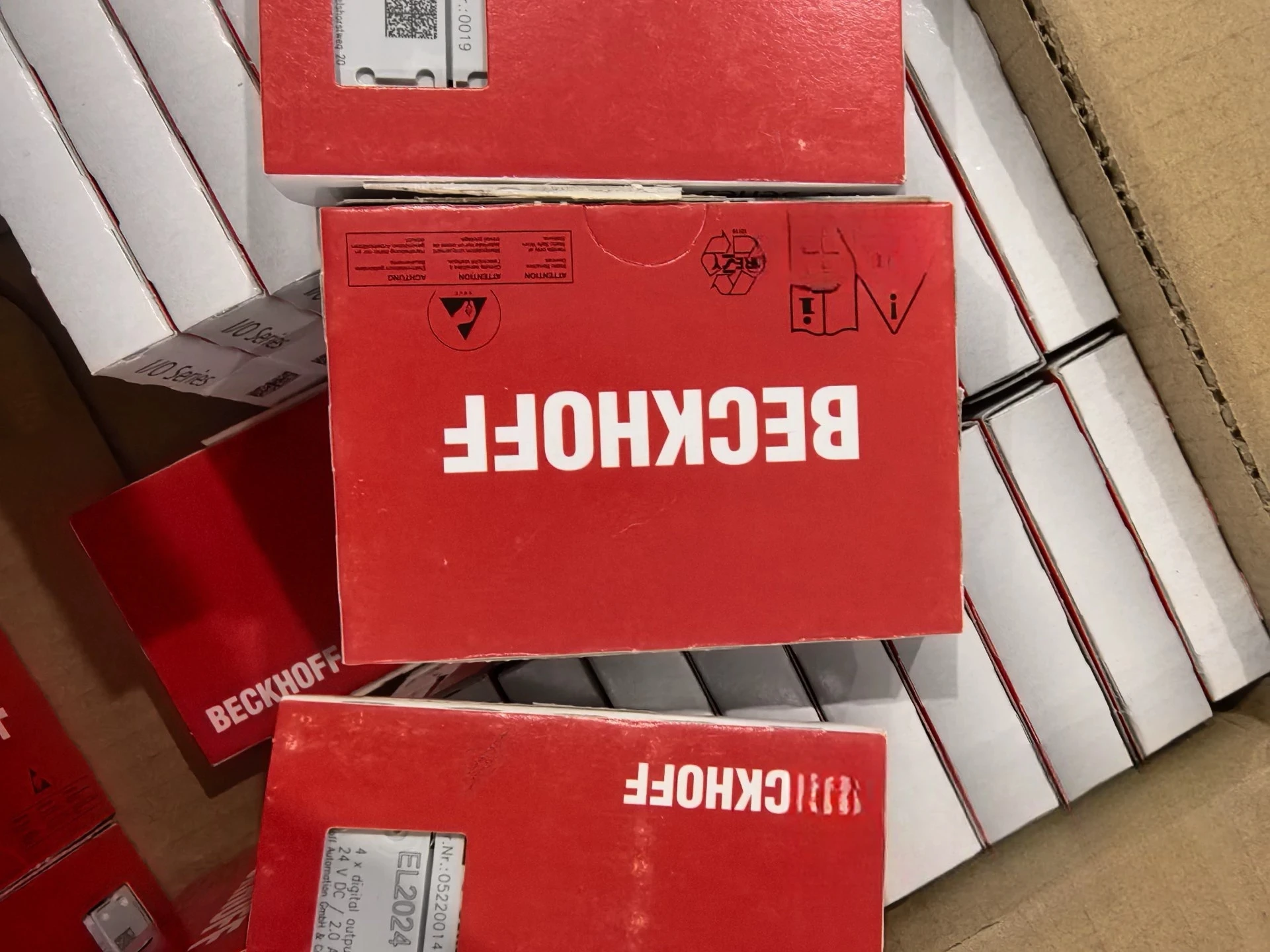 Beckhoff Module KL3351 KL3351-0001 KL3356 KL3361 KL3362 New Original Inquiry