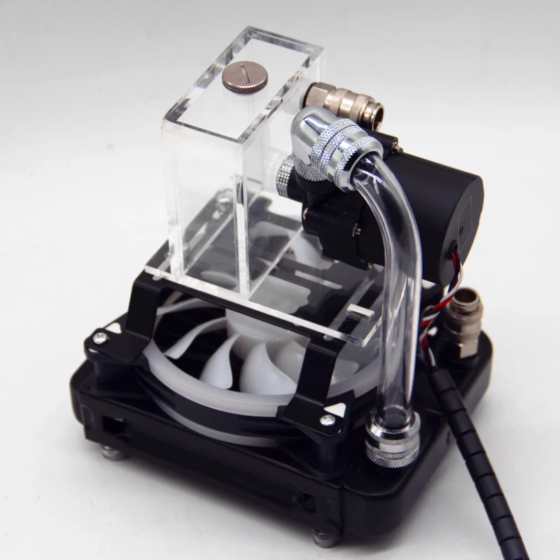 

Mobile phone notebook radiator water-cooled type is suitable for Apple to eat chicken live streaming host with Huawei