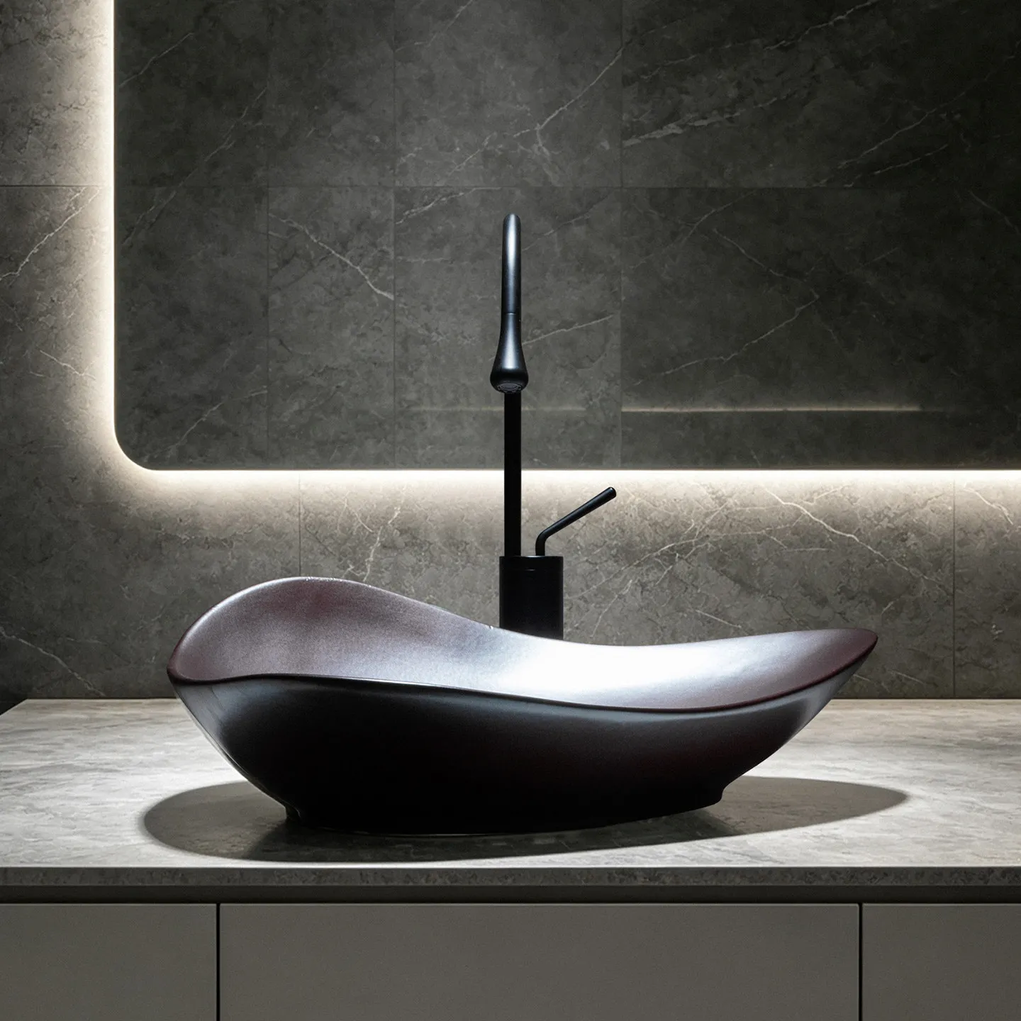 High-end Light Luxury Countertop Basin Wash Basin, High-end Hotel Special Modeling Ceramic Basin Retro Creativity