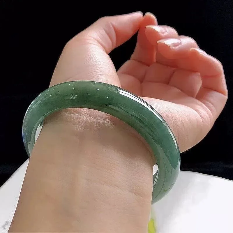 for women, ice-type with floral patterns, waxy oil-green jade bracelet, regular circle noble concubine bracel