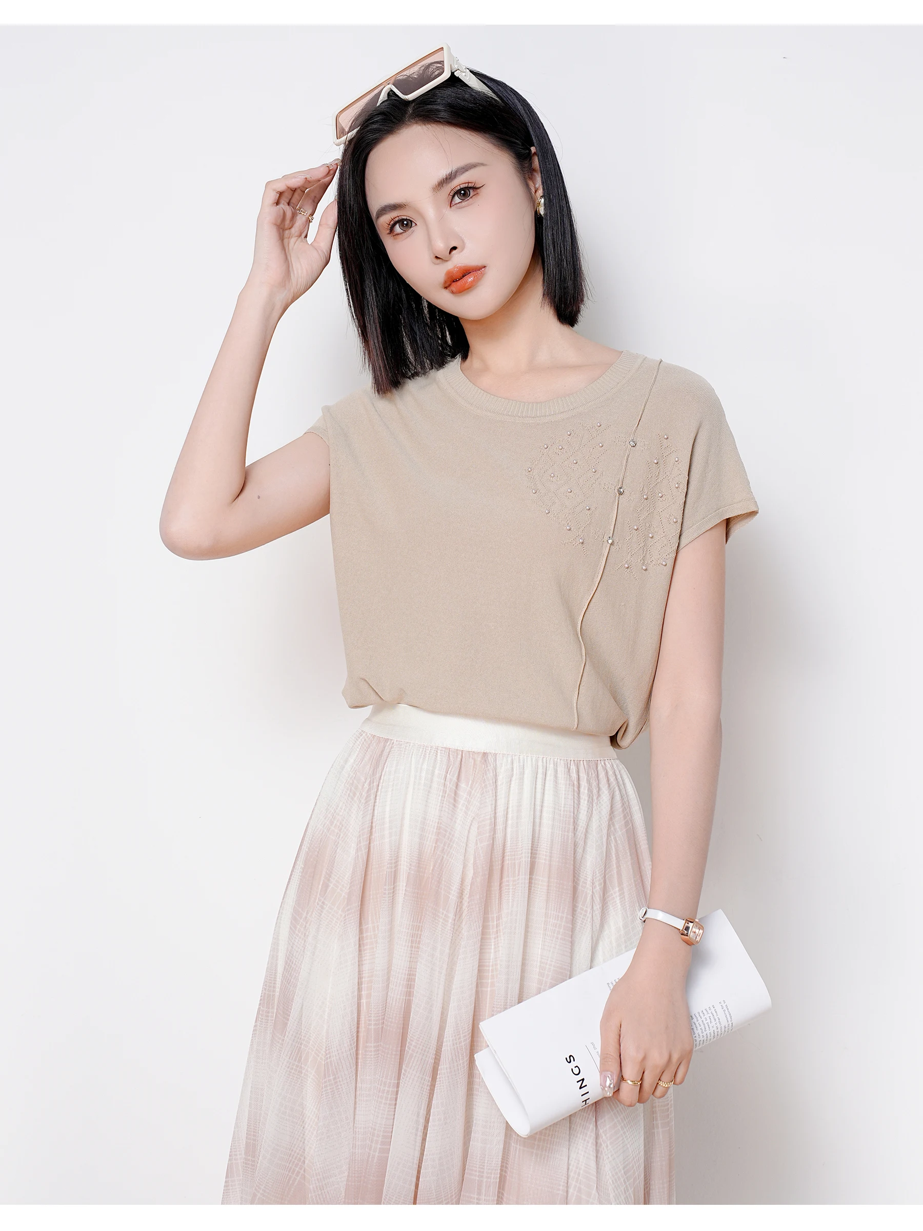 

Sli Versatile round Ne Svel Knitted Vest Women's Summer New Design Trendy Top Comfortable Fit Classic Pattern