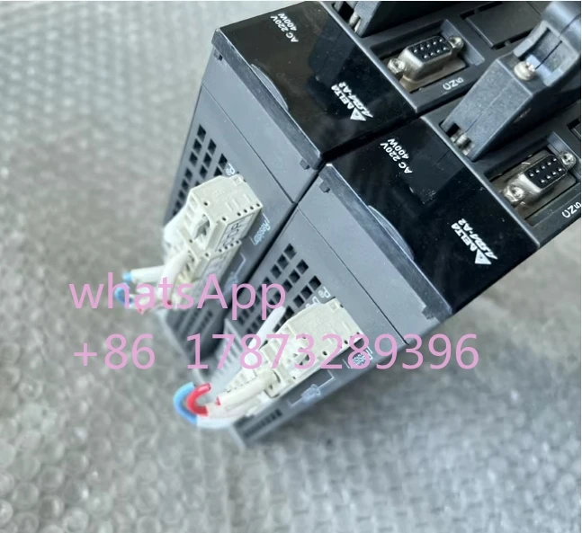 Original, second-hand ASD-A2-0421-L servo drive 400W physical shooting, function package